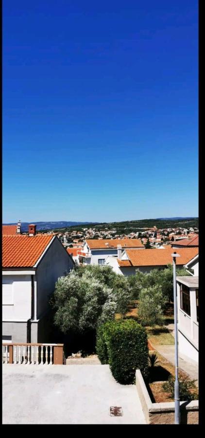 Apartments Jann Krk Town Exterior photo